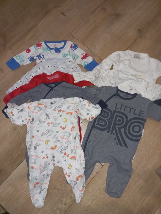 Paczka pajacyków niemowlęcych