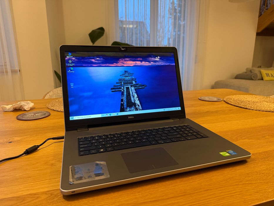 Laptop Dell Inspiron 5758 Intel i3 / 8GB/224GB SSD / Win10 Home