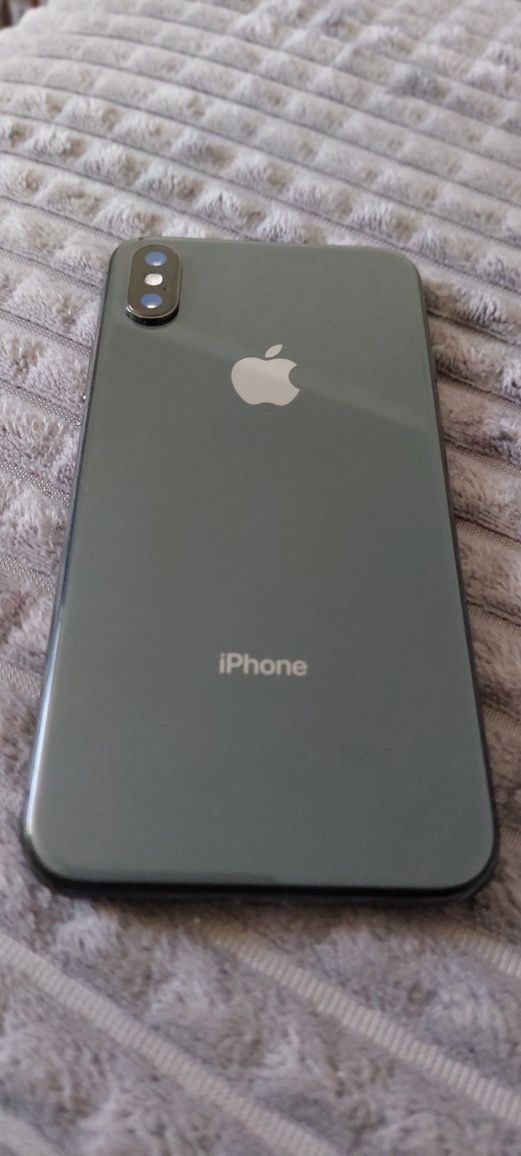 Iphone x . 64gb чорний