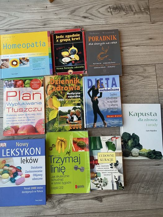 Zestaw książek o zdrowiu kuracje, leksykon leków, dieta, poradnik