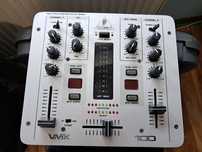 Mikser estradowy  BEHRINGER VMX 100