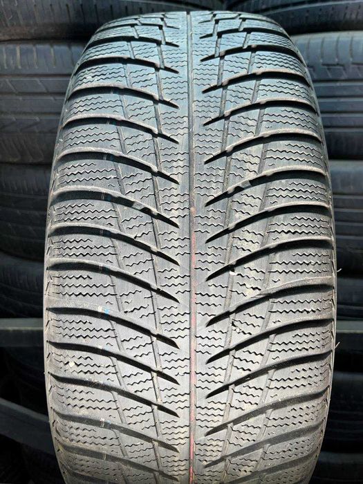 215/55 R17 Bridgestone пара зима