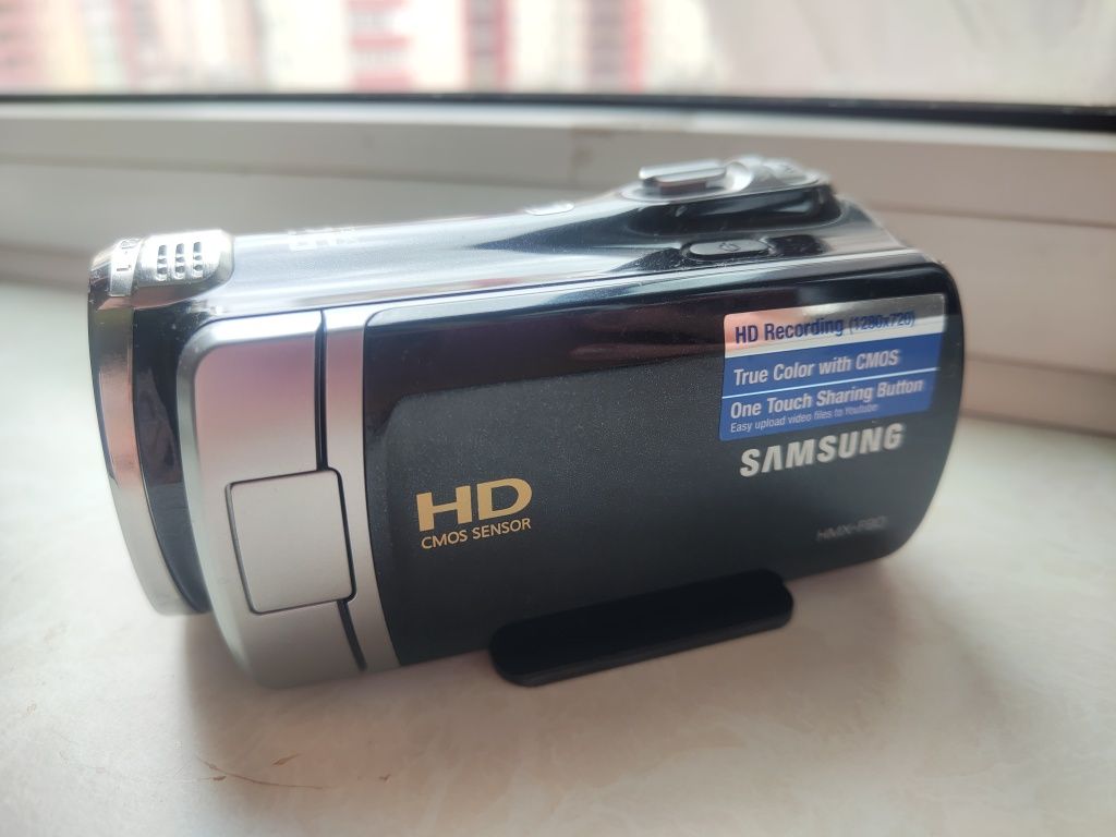 Відеокамера Samsung HMX-F90 Black