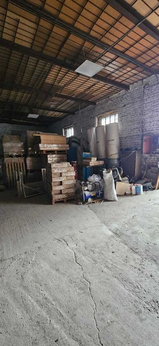 Склад бічна Стрийська