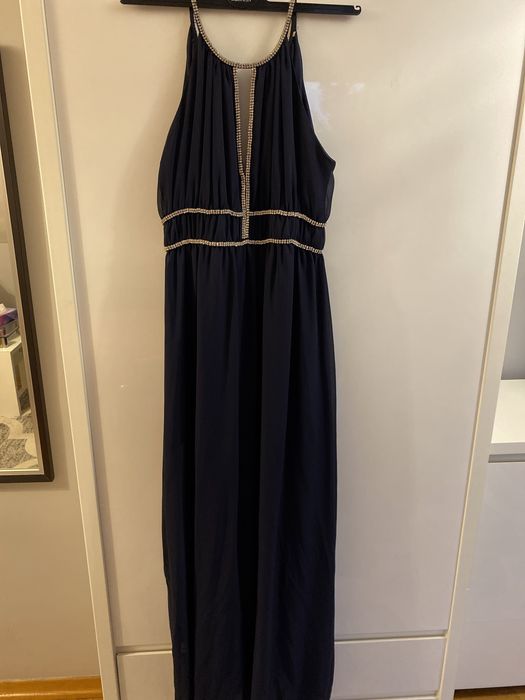 Granatowa długa sukienka