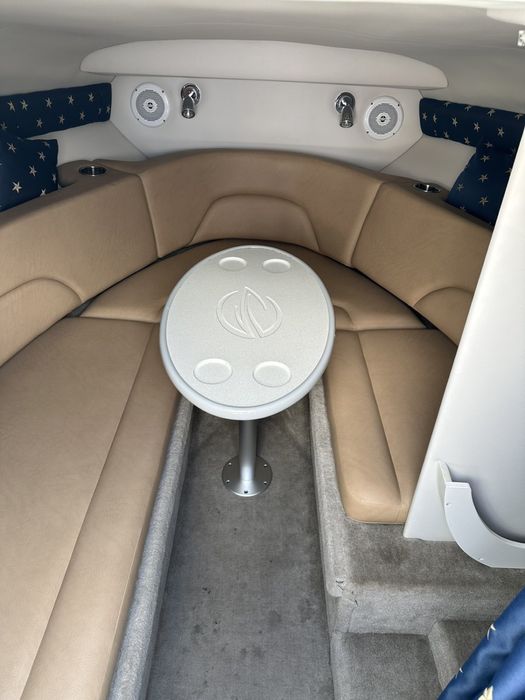 Катер Crownline SC 236