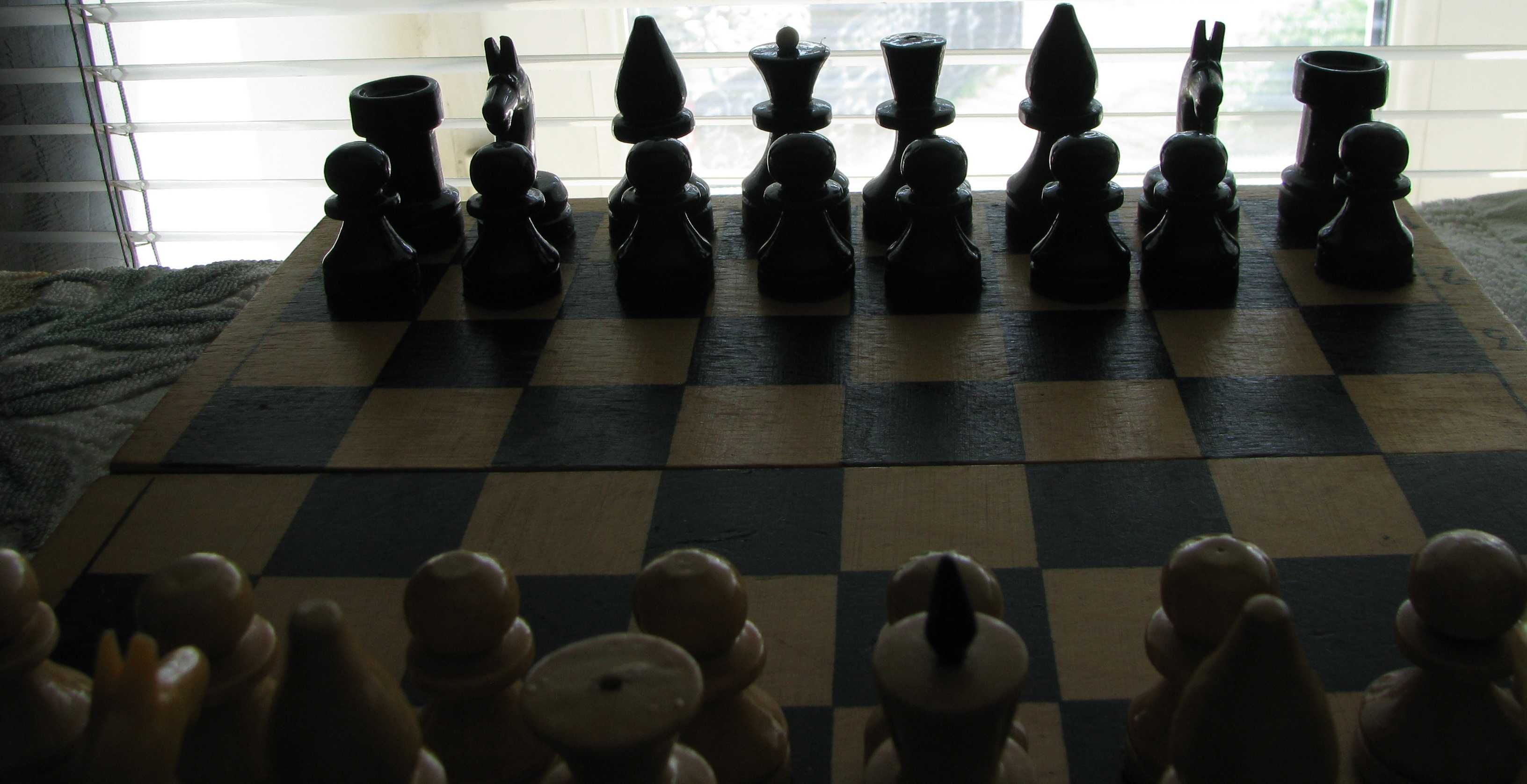 Настольная игра Шахматы мини Дерево СССР в коробке