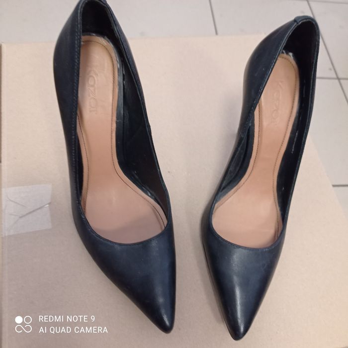 3 pary markowych szpilek