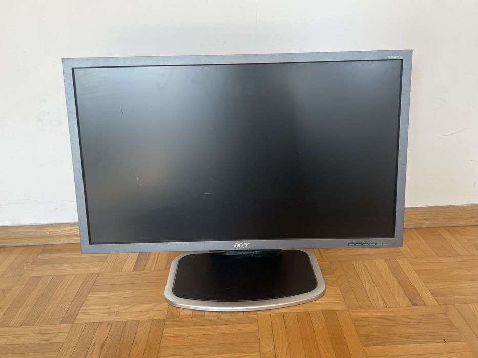 Monitor Acer 24 ” używany