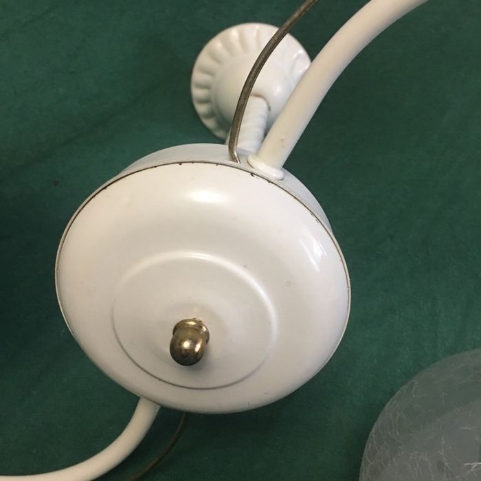 Стельова люстра на два плафони. Польща