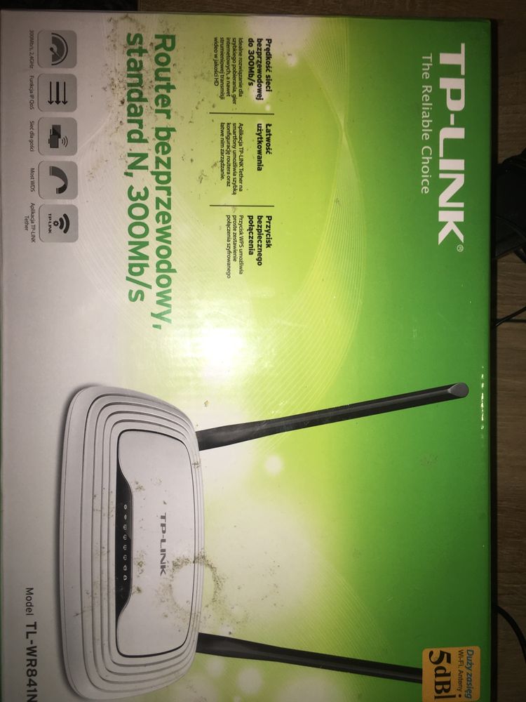 TP-LINK model: TL-WR841N -duży zasieg. 5dBl