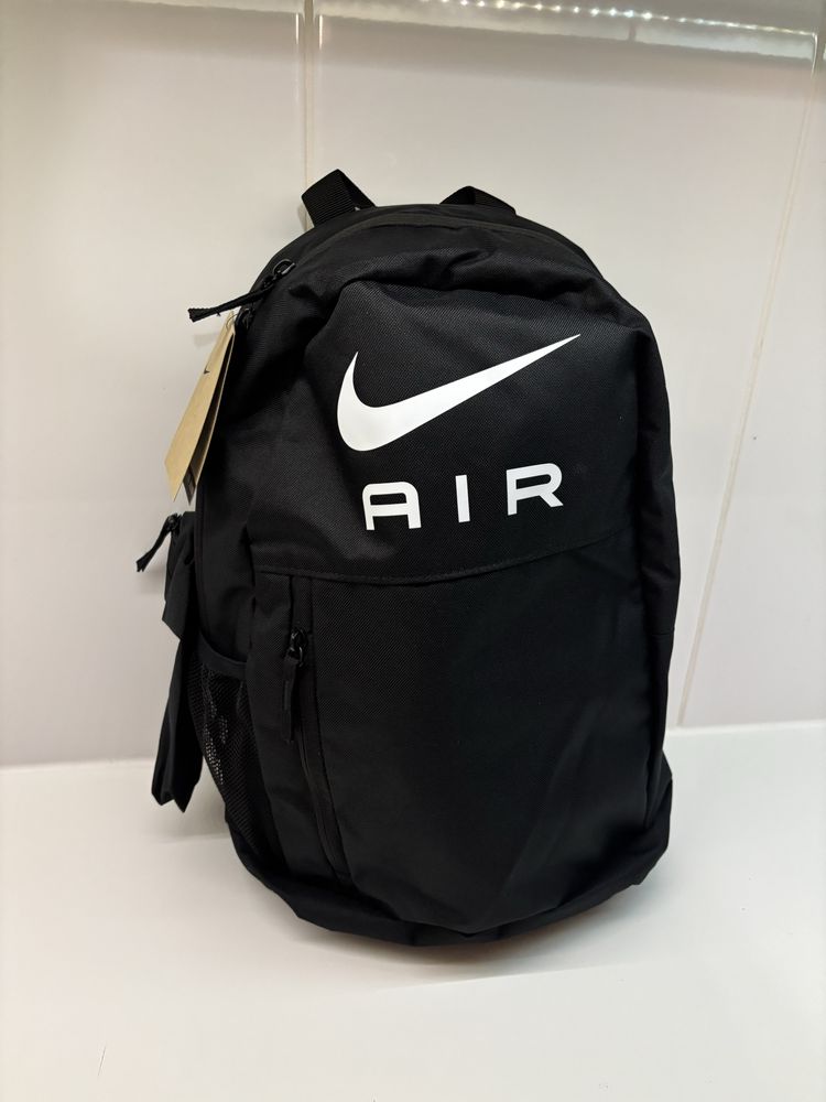 Plecak Nike air max New pro 42’ plus etui Nike