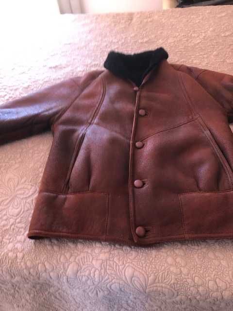 Blusão / Casaco muito quentinho em pele