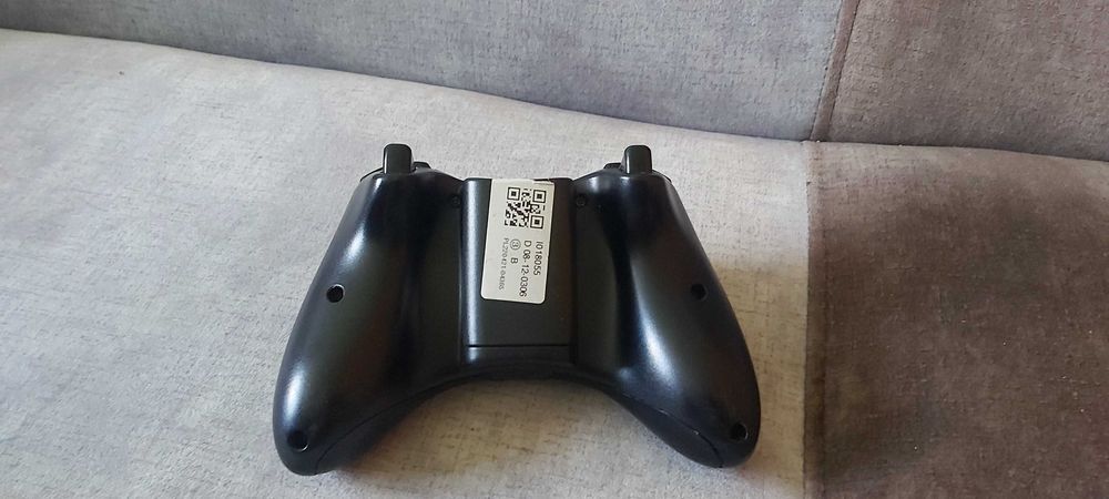 Pad bezprzewodowy do konsoli Microsoft Xbox 360 czarny