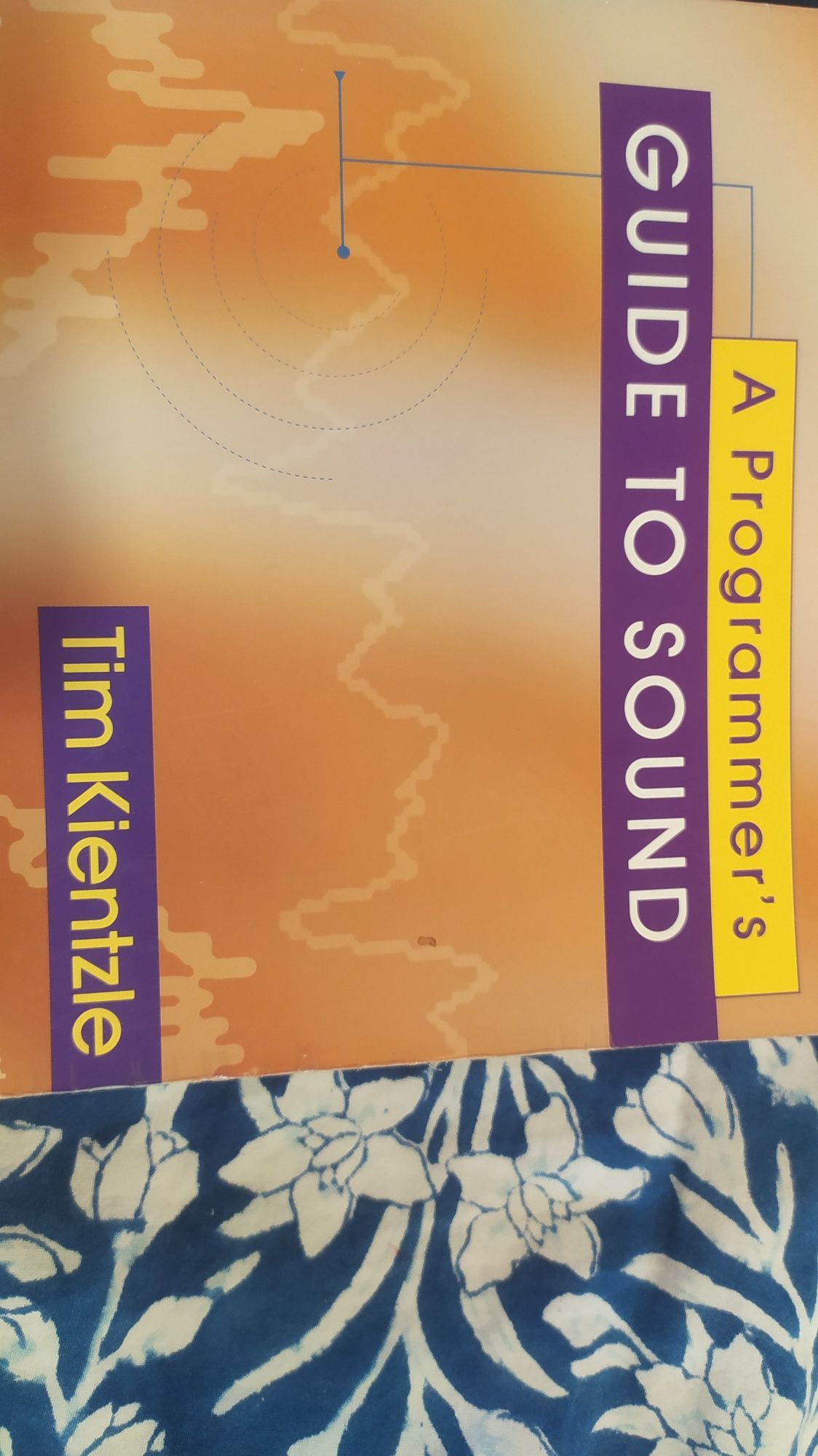 A programmer's guide to sound. Tim Kientzle. Addison Wesley.