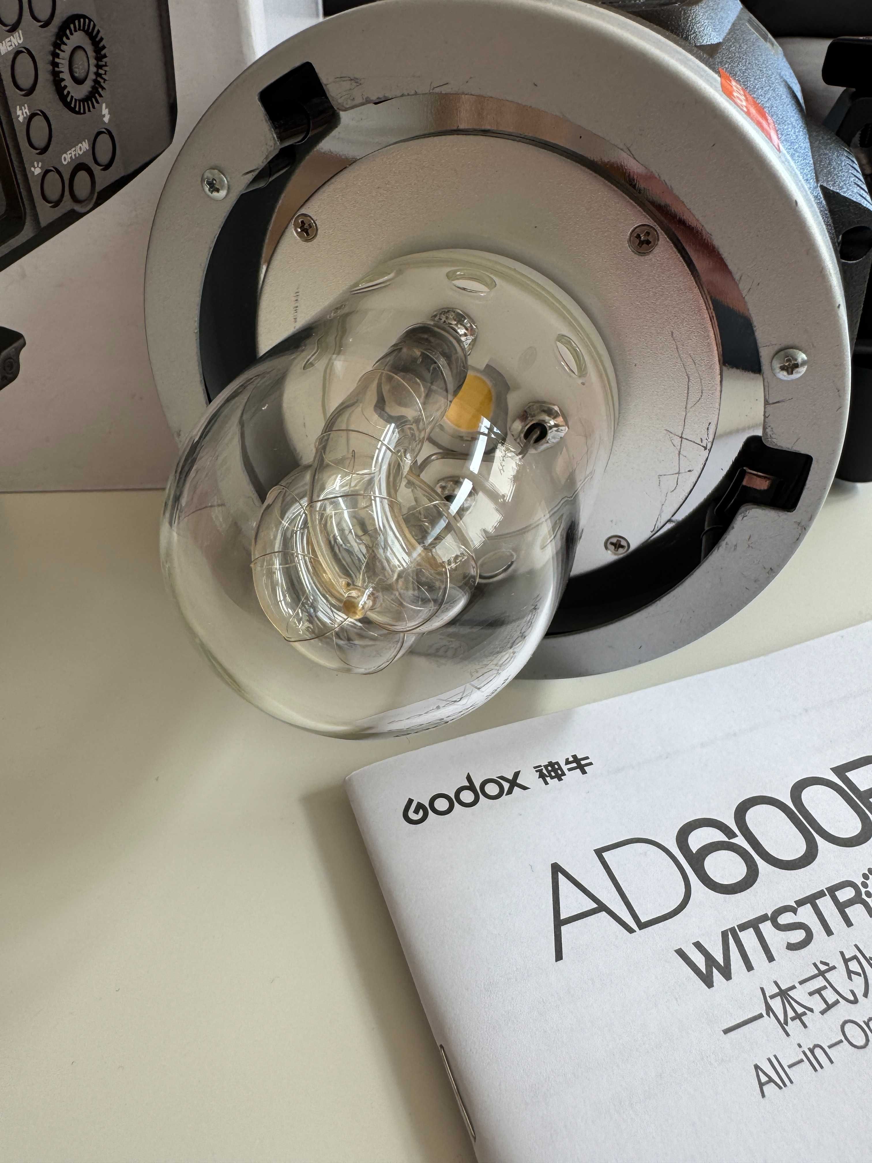 Lampa błyskowa Godox AD600BM (mocowanie Bowens) moc 600Ws