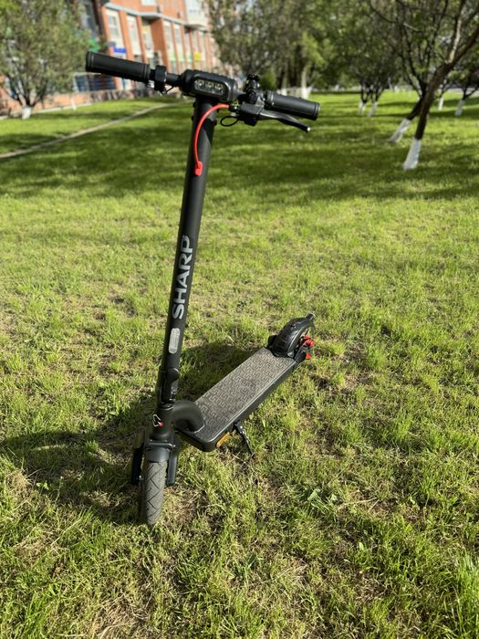 Самокат Sharp EM-KS2AEU 35km 350Вт