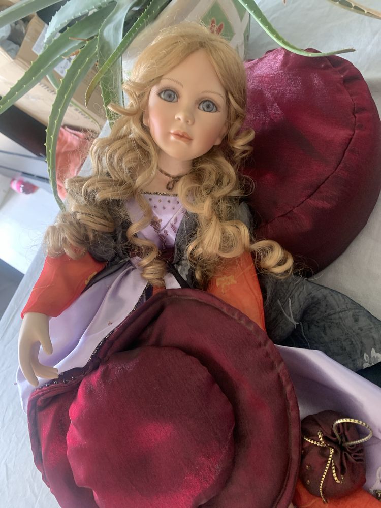 Lalka porcelanowa 60 cm