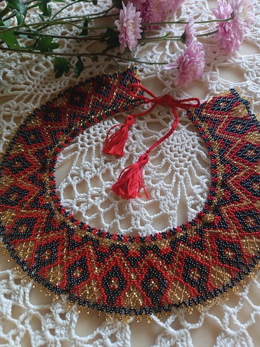 Силянка, коралі, бісер