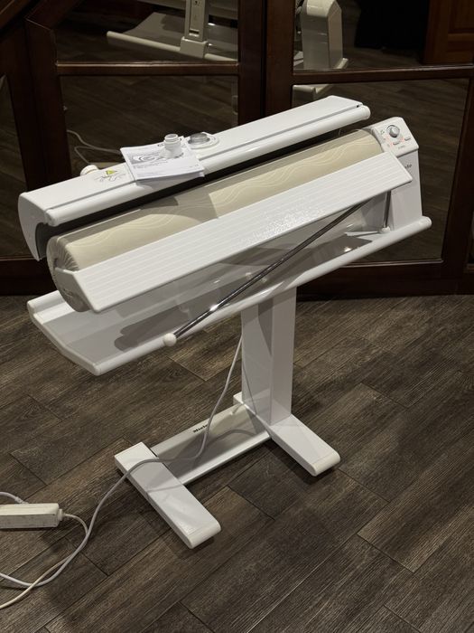 прасувальний каток Miele B995D – професійна якість прасування