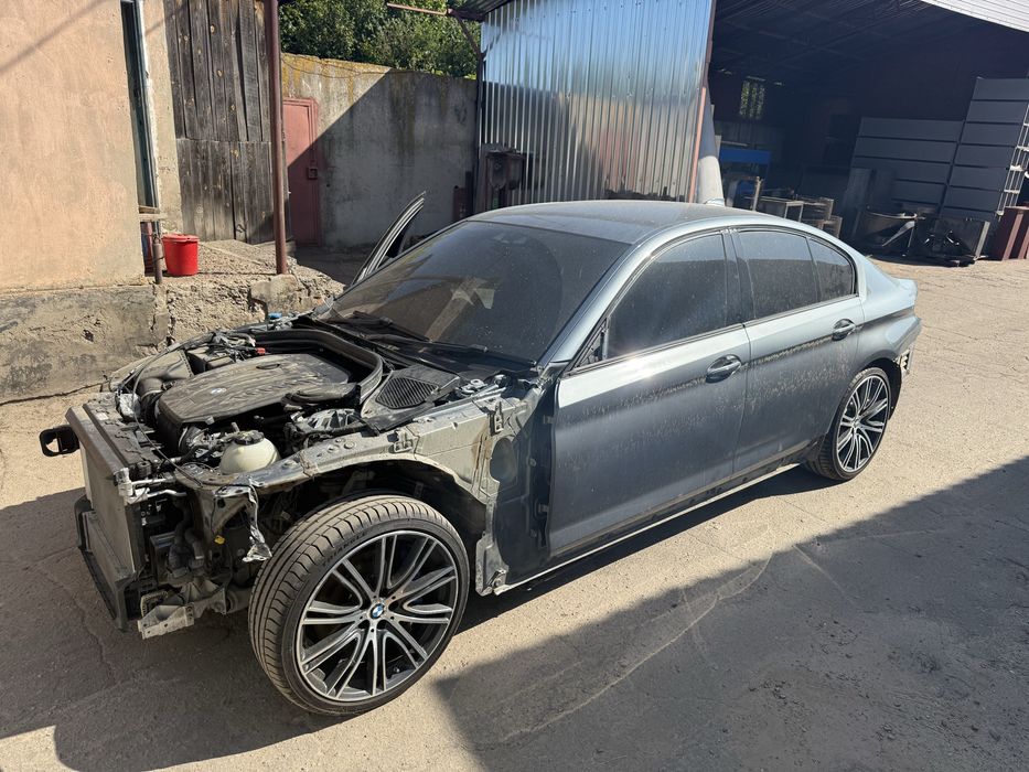 Разборка Bmw g30 530xd xdrive 540 Передня Четверть