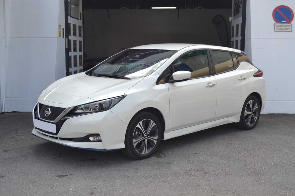 Nissan leaf 62kwh bateria com avaria, troco