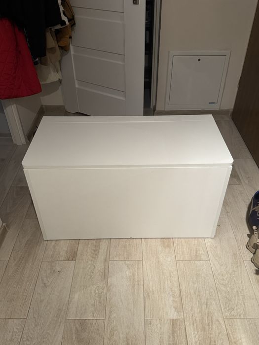 Mebel, typu skrzynia