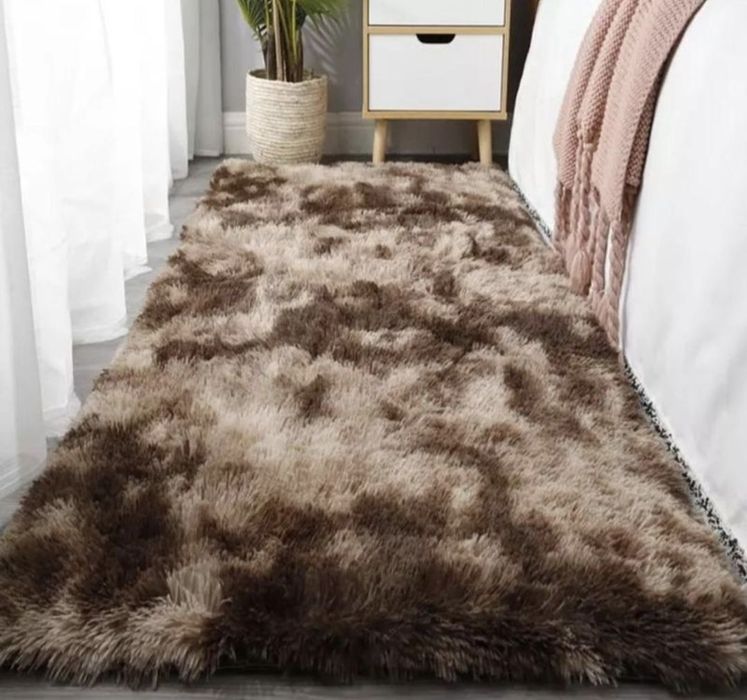 Нереально гарний килим  пухнастий ( різні розміри)