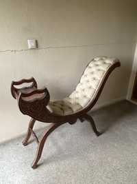 Cadeira de sala/quarto estilo antigo