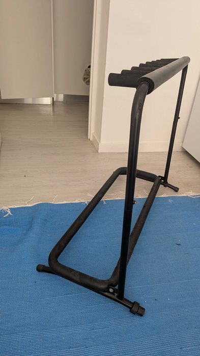 Suporte para 7 guitarras