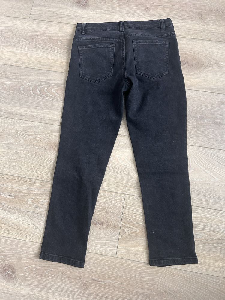 Czarne spodnie  jeans chłopiec 146