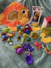 Розвиваючі іграшки для найменших Lamaze, FisherPrice, Simba, Sassy