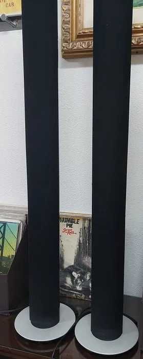 Aparelhagem Bang & Olufsen com 4 colunas