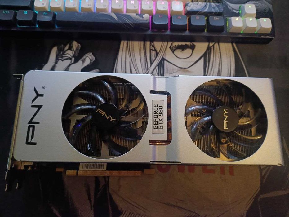 Видеокарта PNY GeForce GTX 980 Pure Performance 4Gb GDDR5