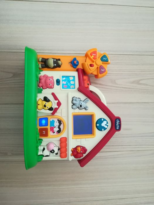 Jogo sons a Quintinha da Chicco (inglês e português)