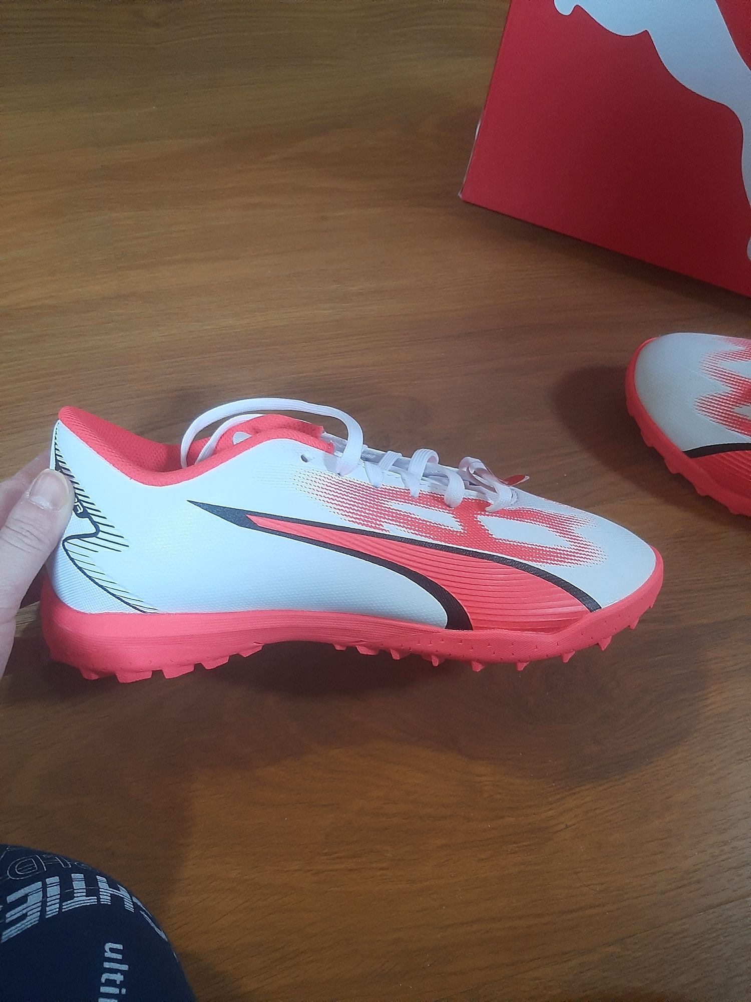 Puma  future play TF ,FG сороконожки р 39-25,40 25.5см новые оригинал