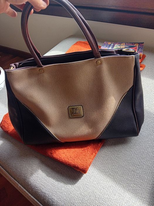 Mala senhora Cavalinho