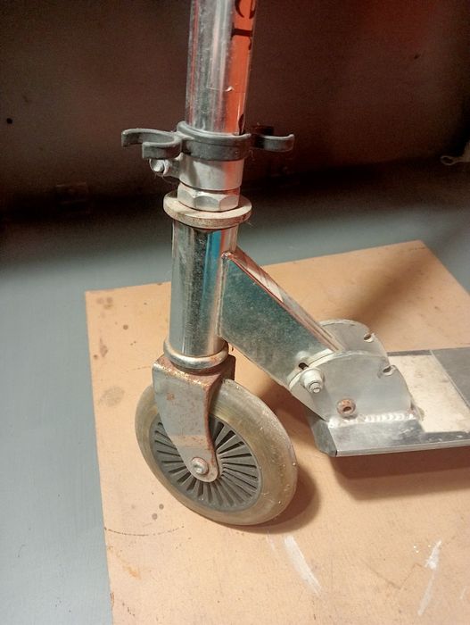 Самокат дитячий металевий