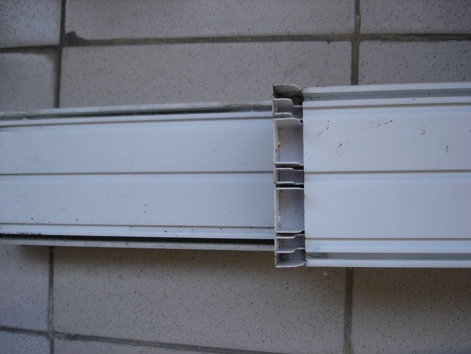 Карниз потолочный пластиковый, 296смх13 см (2шт) и 60смх13см (2 шт)