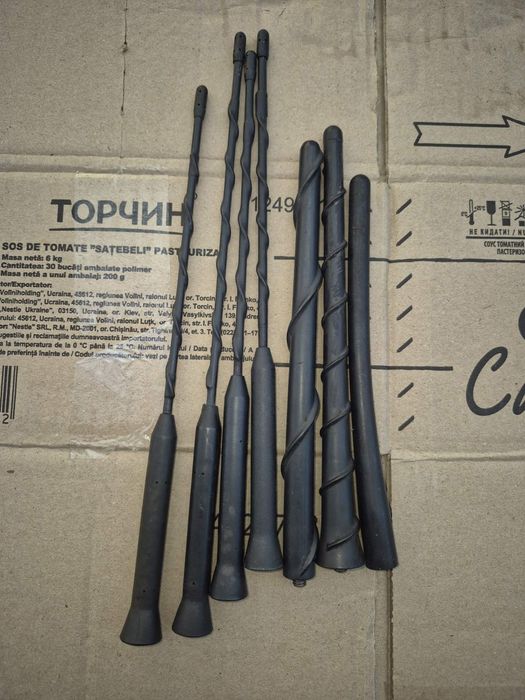 Антени автомобільні.