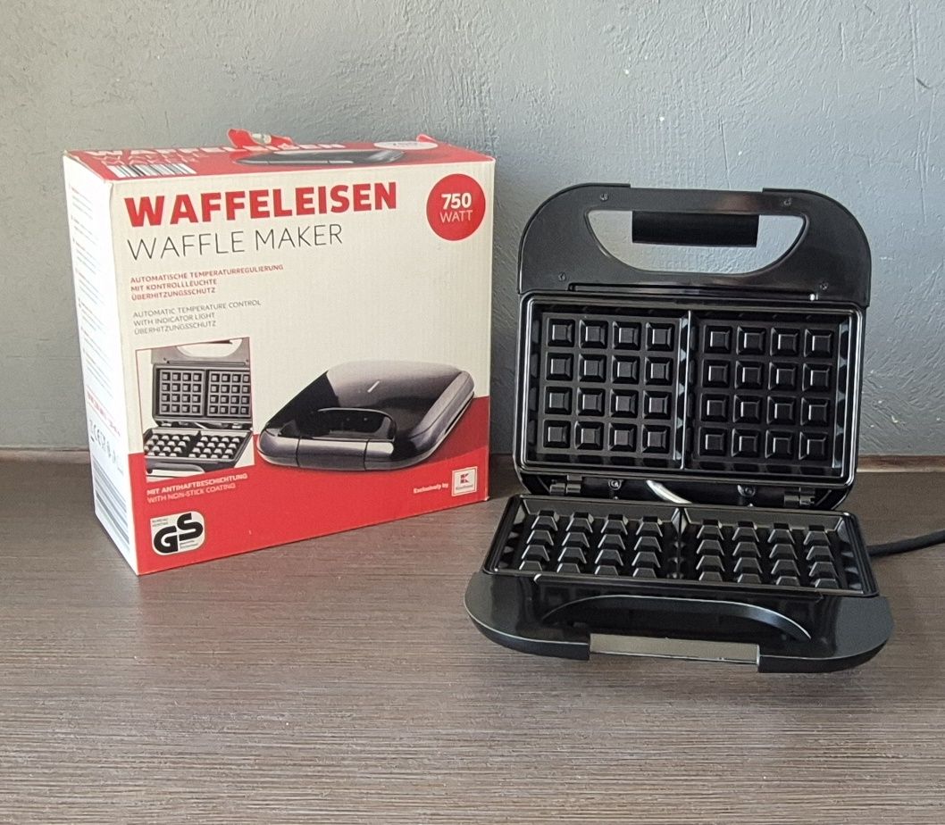 Gofrownica 750W Jak nowa NN-WM-01