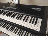 Syntezator ROLAND XP-50