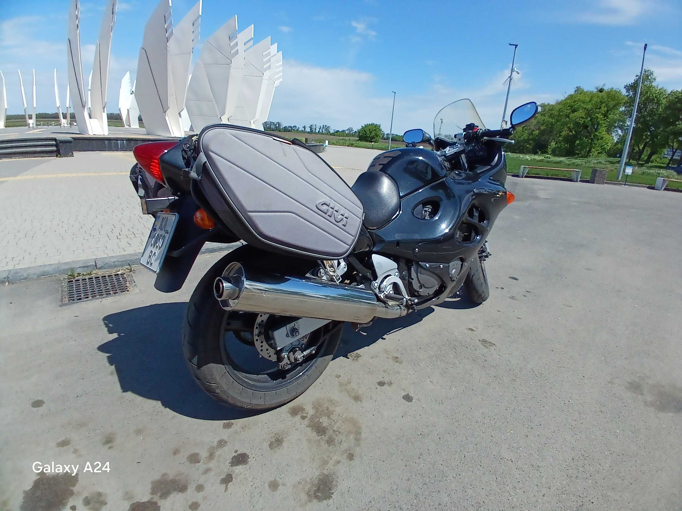 Suzuki  Katana 750cc