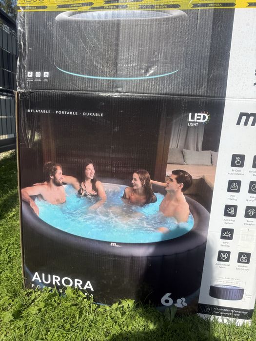 M-spa Aurora basen podświetlany ledem 6 osobowy