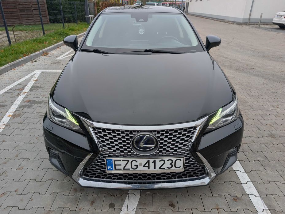 Lexus CT 200H Hybryda  1.8 Gaz