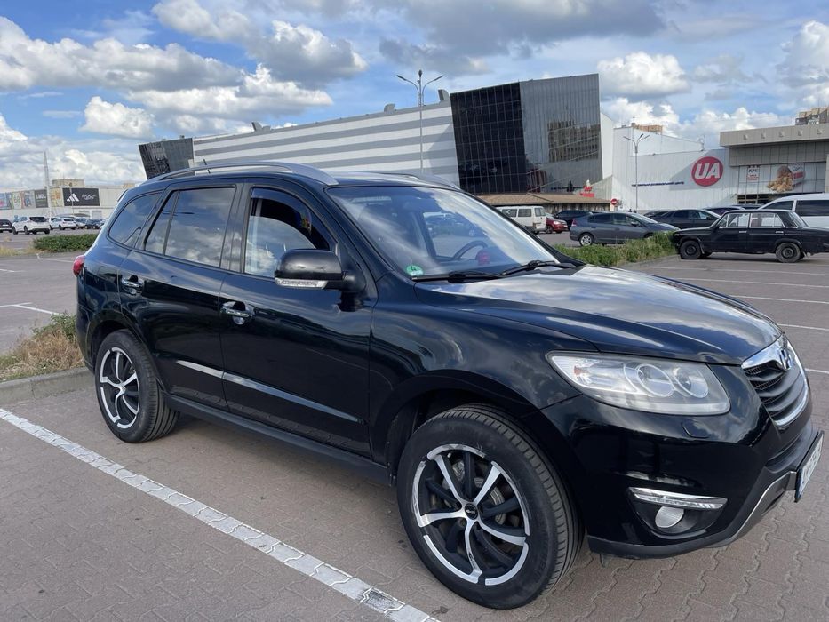 Продається хороший автомобіль Хюндай Сантафе
