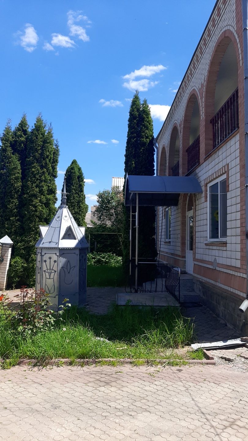 Продаж будинку з власним ставком у м.Вінниці, вул.Левадна