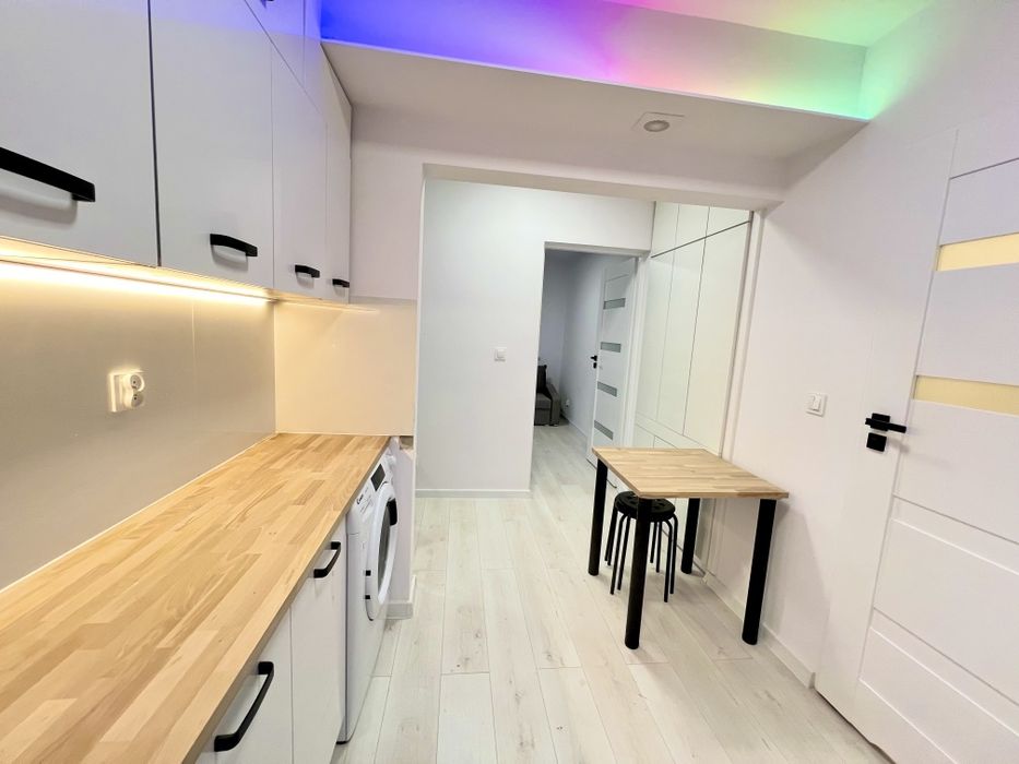 Mieszkanie w nowym domu -- do 3 osób -- Lubicz Dolny