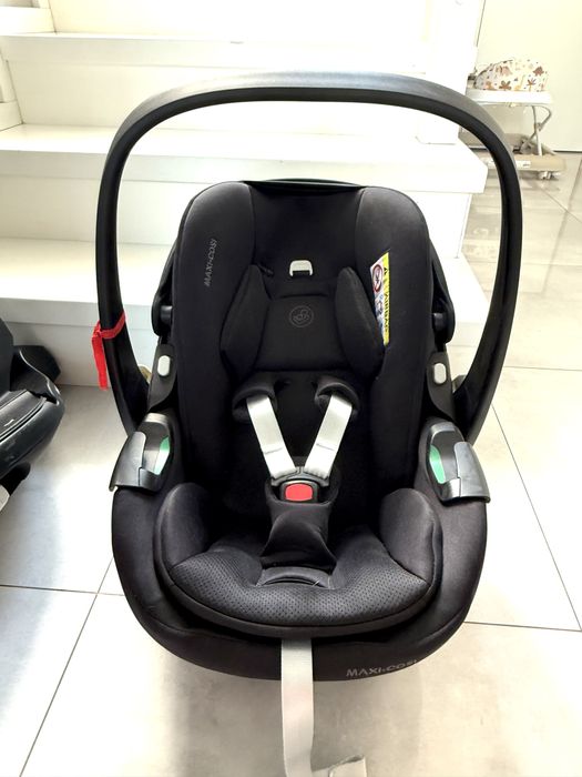 Fotelik maxi cosi pebble  360 pro + baza family fix 360 pro