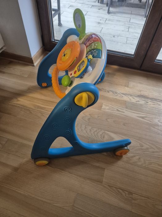 Chodzik pchacz smily play smyk konsola